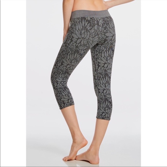 Fabletics Sebastian Seamless Tights Stone Jacquard - Picture 2 of 3